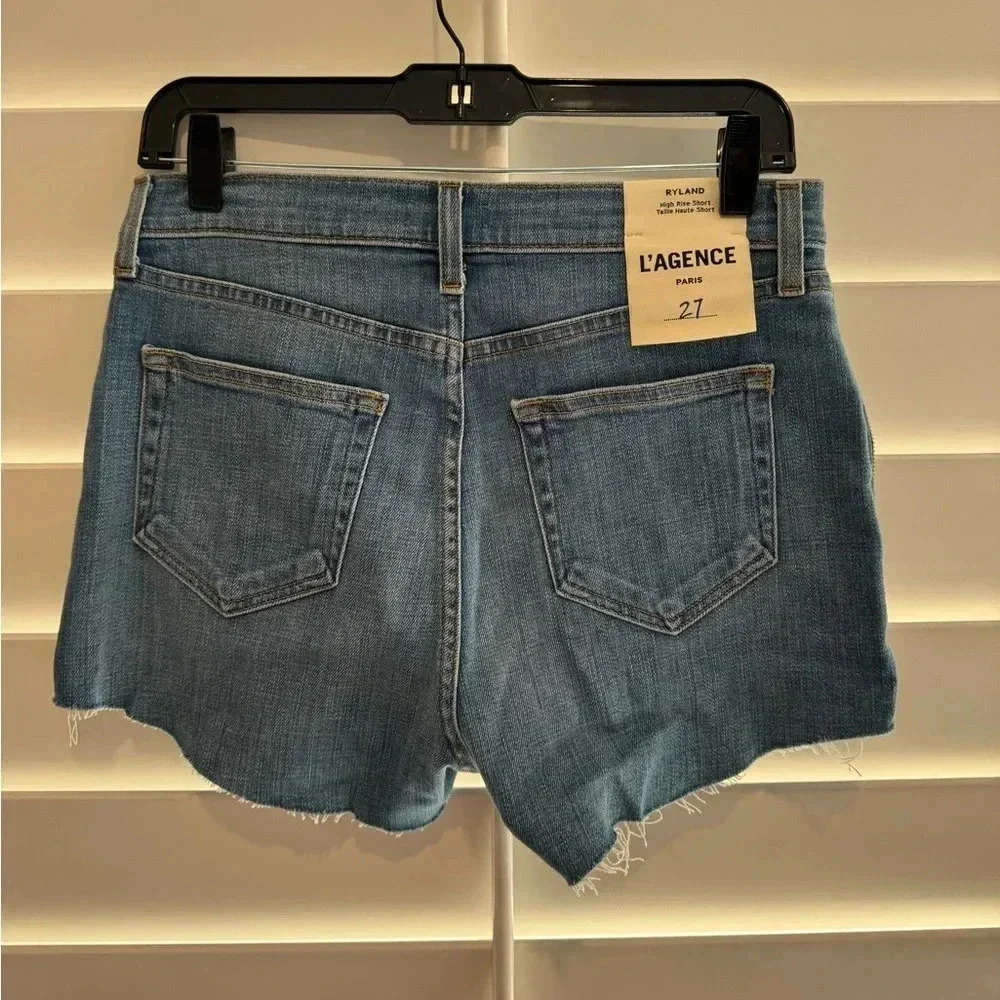 L’AGENCE NWT High Rise Side Zip Ryland Denim Shorts Cut Off Sydney 27 Stretch - Picture 6 of 8